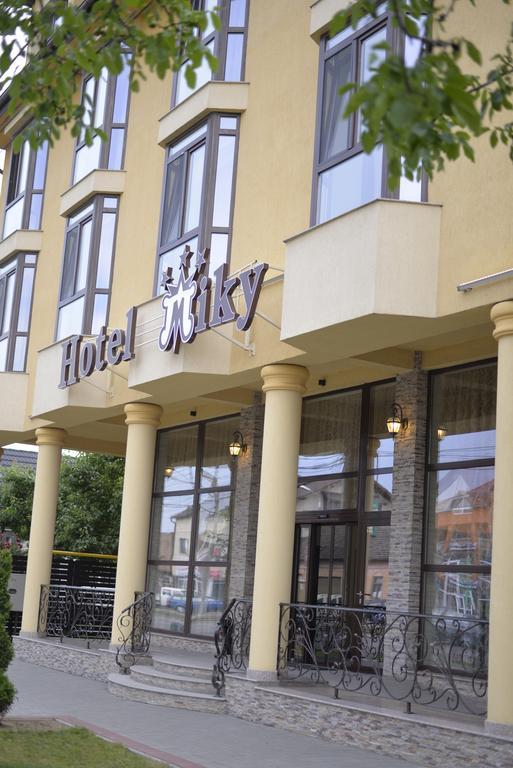Hotel Miky Arad Exterior photo