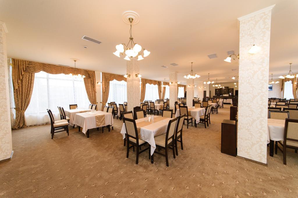 Hotel Miky Arad Exterior photo